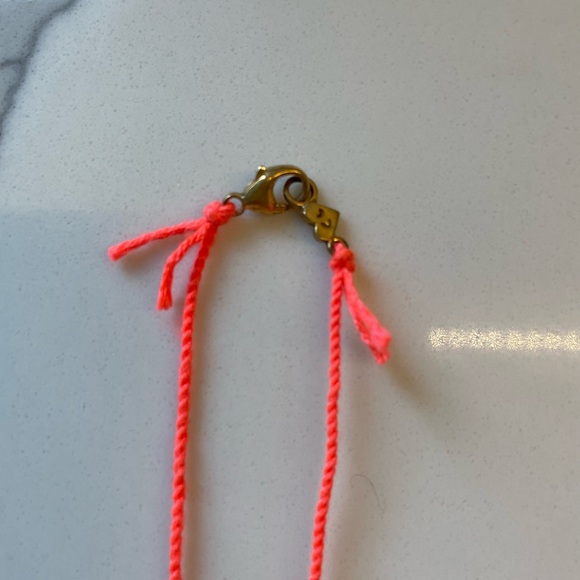 Chan Luu Neon Coral Shell Necklace - Picture 3 of 3